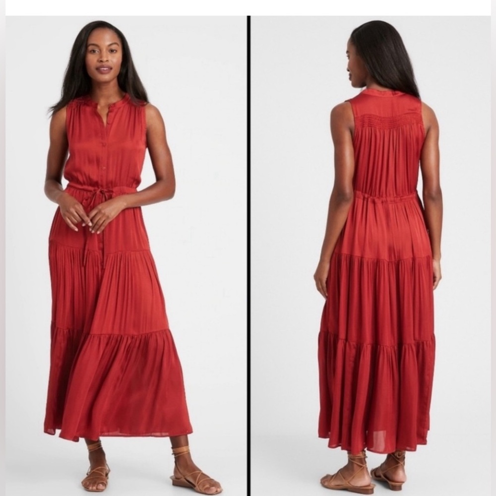 NWOT Banana Republic Tiered Satin Maxi Dress in Red, size 4